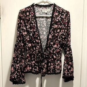 Idyllwind women’s small top. Brand new. Never been worn. No tags.